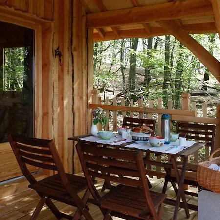 Les Des Benauges Chalet *